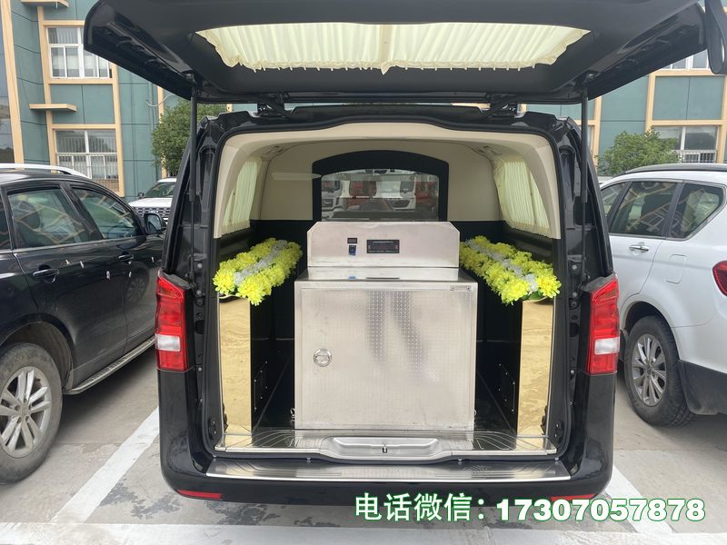 和政县拉遗体殡仪车